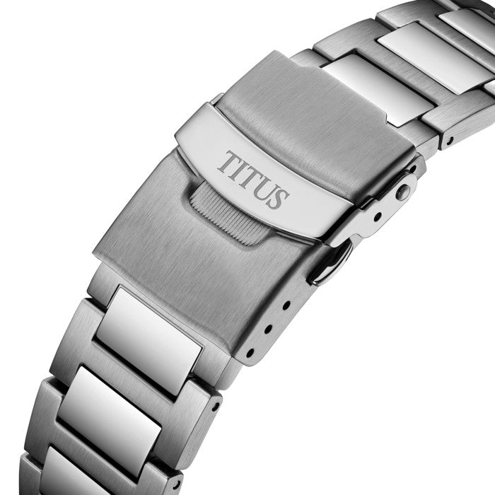 นาฬิกาผู้ชาย Modernist โครโนกราฟ ระบบควอตซ์ สายสเตนเลสสตีล ขนาดตัวเรือน 45 มม. (W06-03331-001)