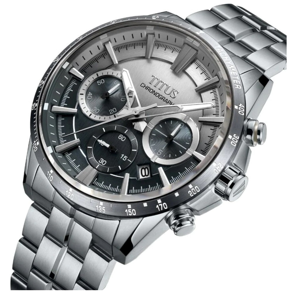 นาฬิกาผู้ชาย Saber โครโนกราฟ ระบบควอตซ์ สายสเตนเลสสตีล ขนาดตัวเรือน 44.2 มม. (W06-03337-017)