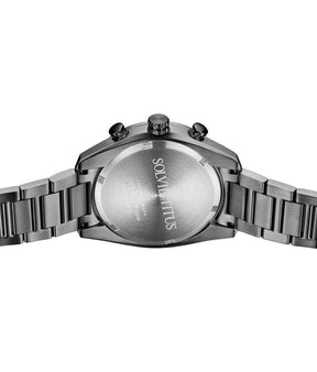 นาฬิกาผู้ชาย Modernist โครโนกราฟ ระบบควอตซ์ สายสแตนเลสสตีล ขนาดตัวเรือน 44 มม. (W06-03265-006)