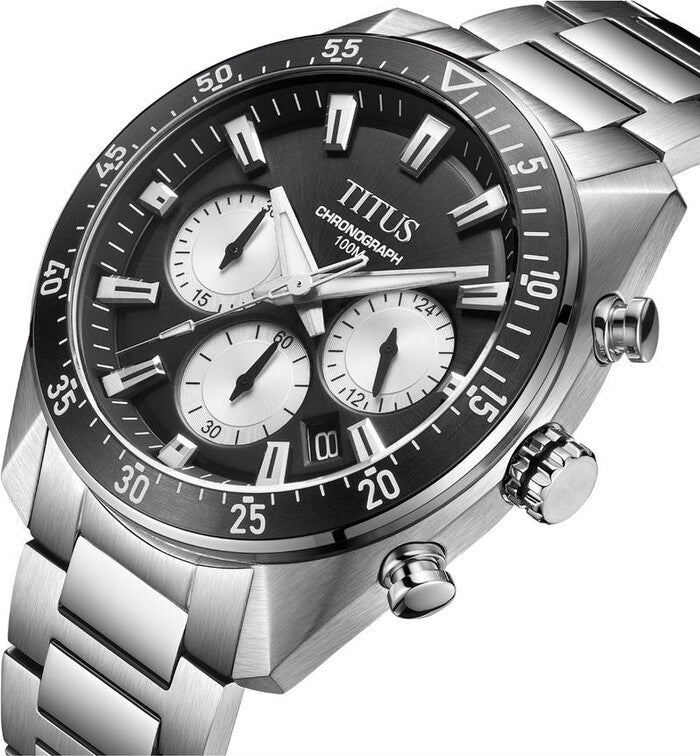 นาฬิกาผู้ชาย Modernist โครโนกราฟ ระบบควอตซ์ สายสแตนเลสสตีล ขนาดตัวเรือน 45 มม. (W06-03338-002)