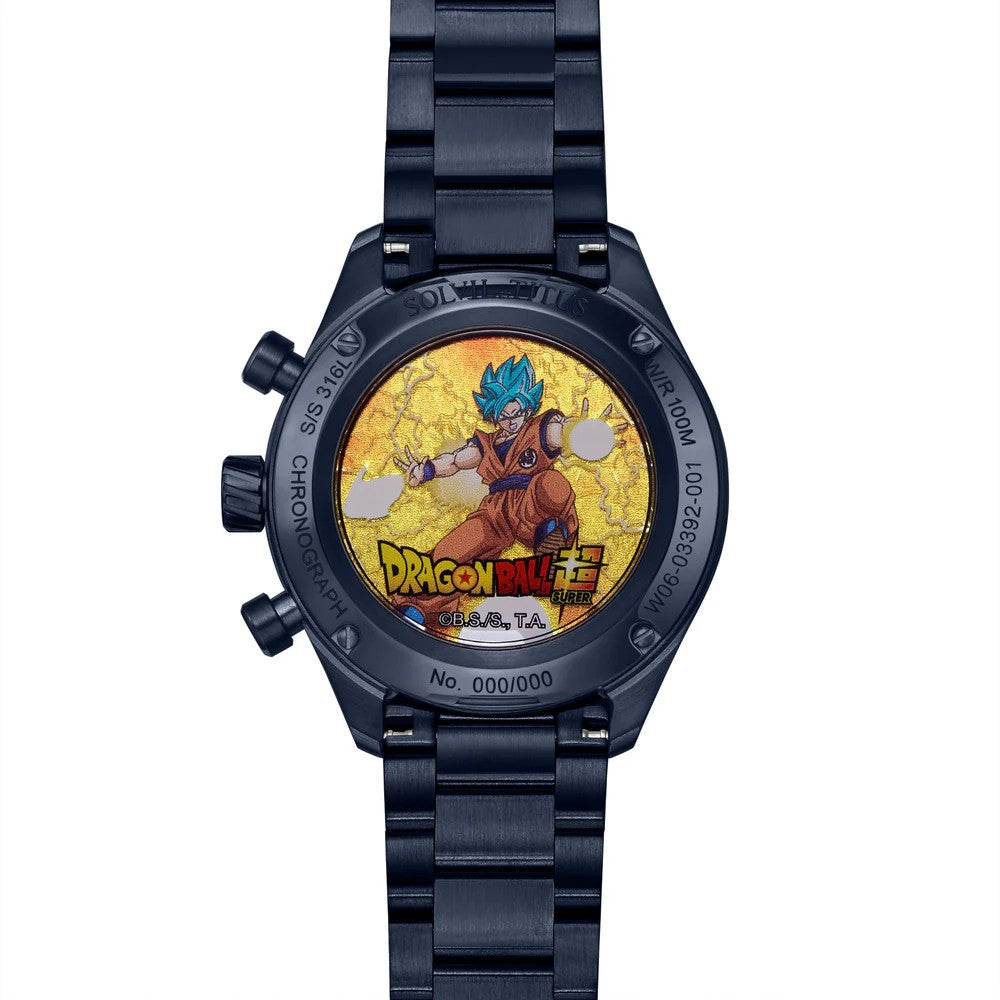 [Pre-Order] นาฬิกาผู้ชาย Dragon Ball Super Saber Collection “Super Saiyan Blue Goku” รุ่น Limited Edition นาฬิกาจับเวลาแบบโครโนกราฟ สายสเตนเลสสตีล ขนาดตัวเรือน 42.5 มม. (W06-03392-001)