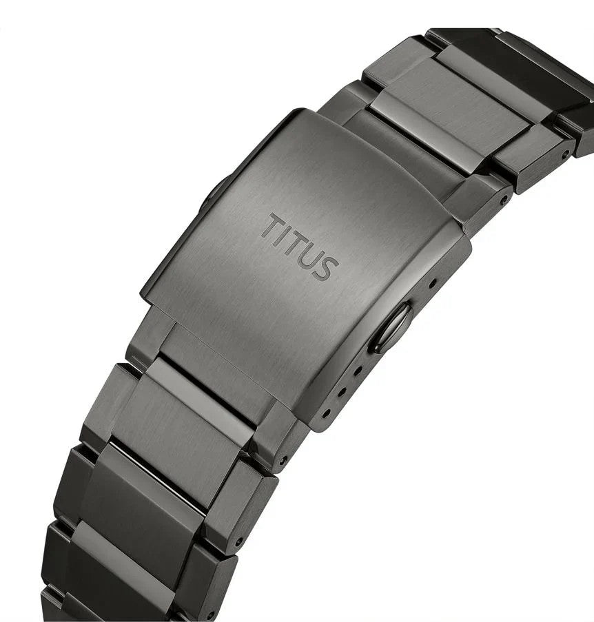 นาฬิกาผู้ชาย Voyager มัลติฟังก์ชัน ระบบออโตเมติก สายสเตนเลสสตีล ขนาดตัวเรือน 44 มม. (W06-03410-002)